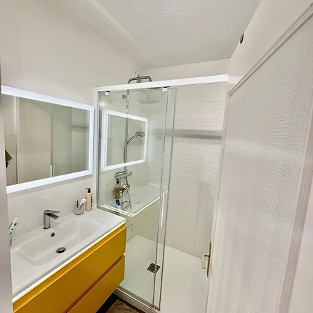 Apt4pers Renove Vuemer Acces Terrasse Parking Wifi Apartment